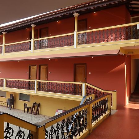 Hotel Celi Калангут Экстерьер фото