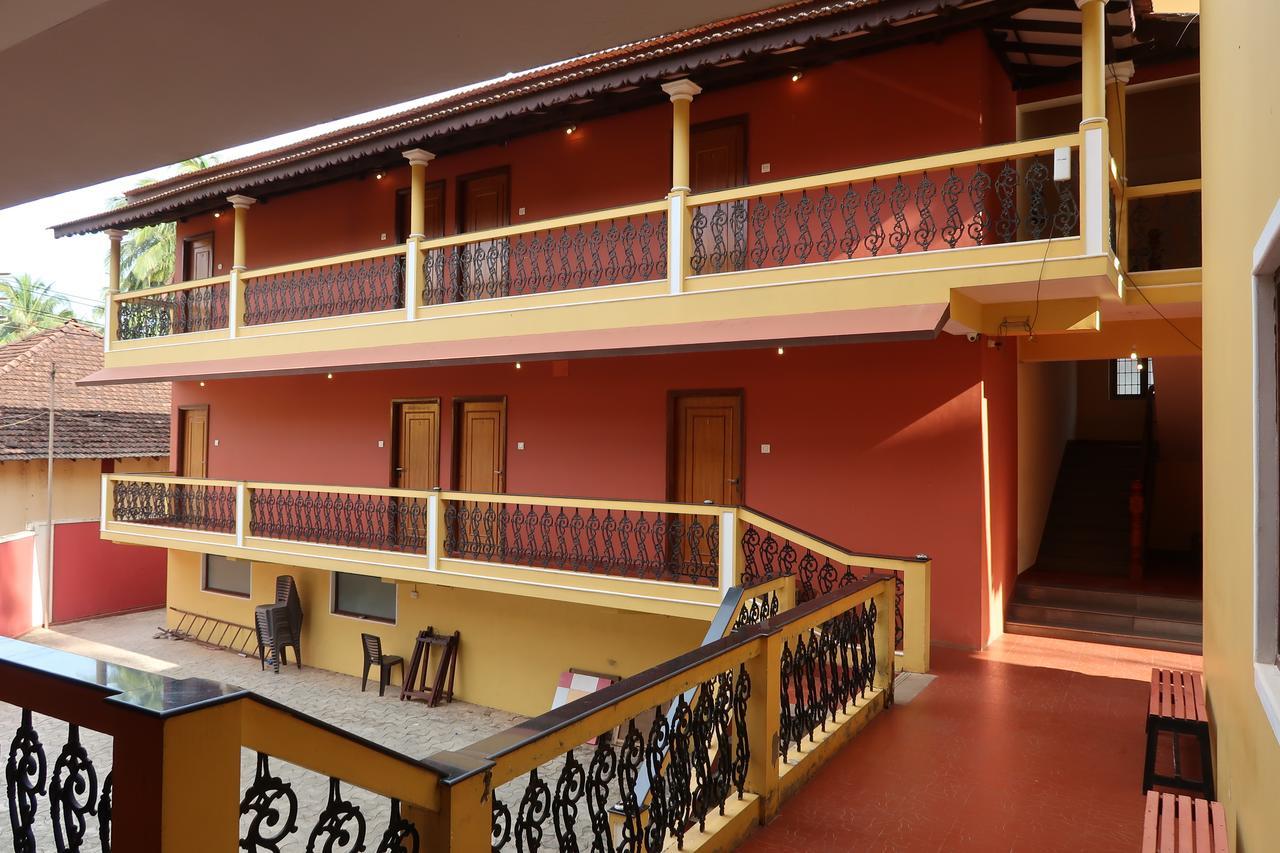 Hotel Celi Калангут Экстерьер фото