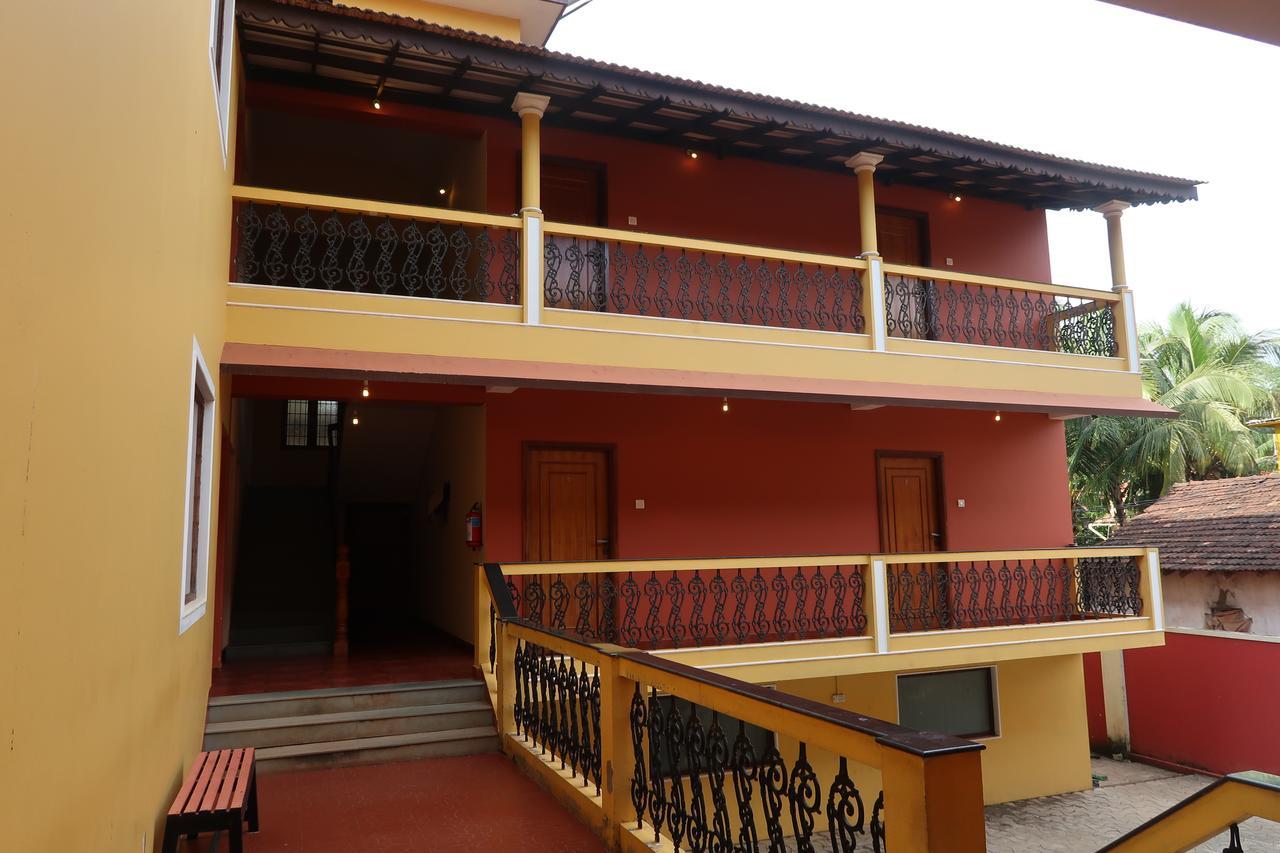 Hotel Celi Калангут Экстерьер фото
