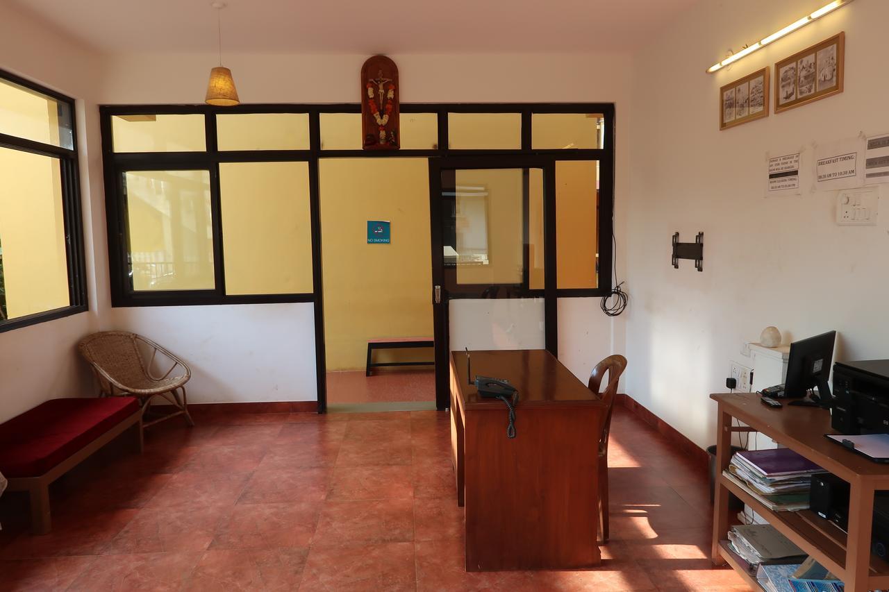 Hotel Celi Калангут Экстерьер фото