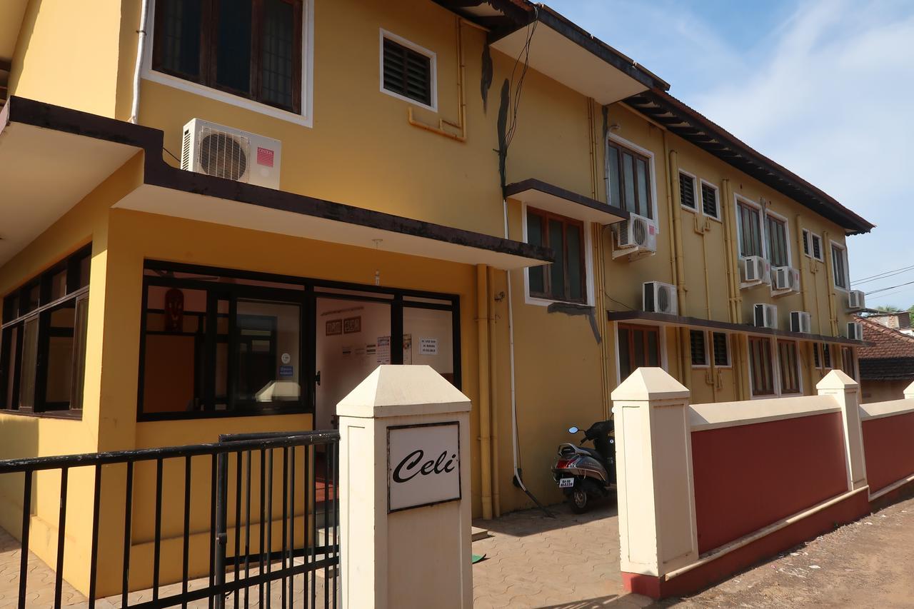 Hotel Celi Калангут Экстерьер фото
