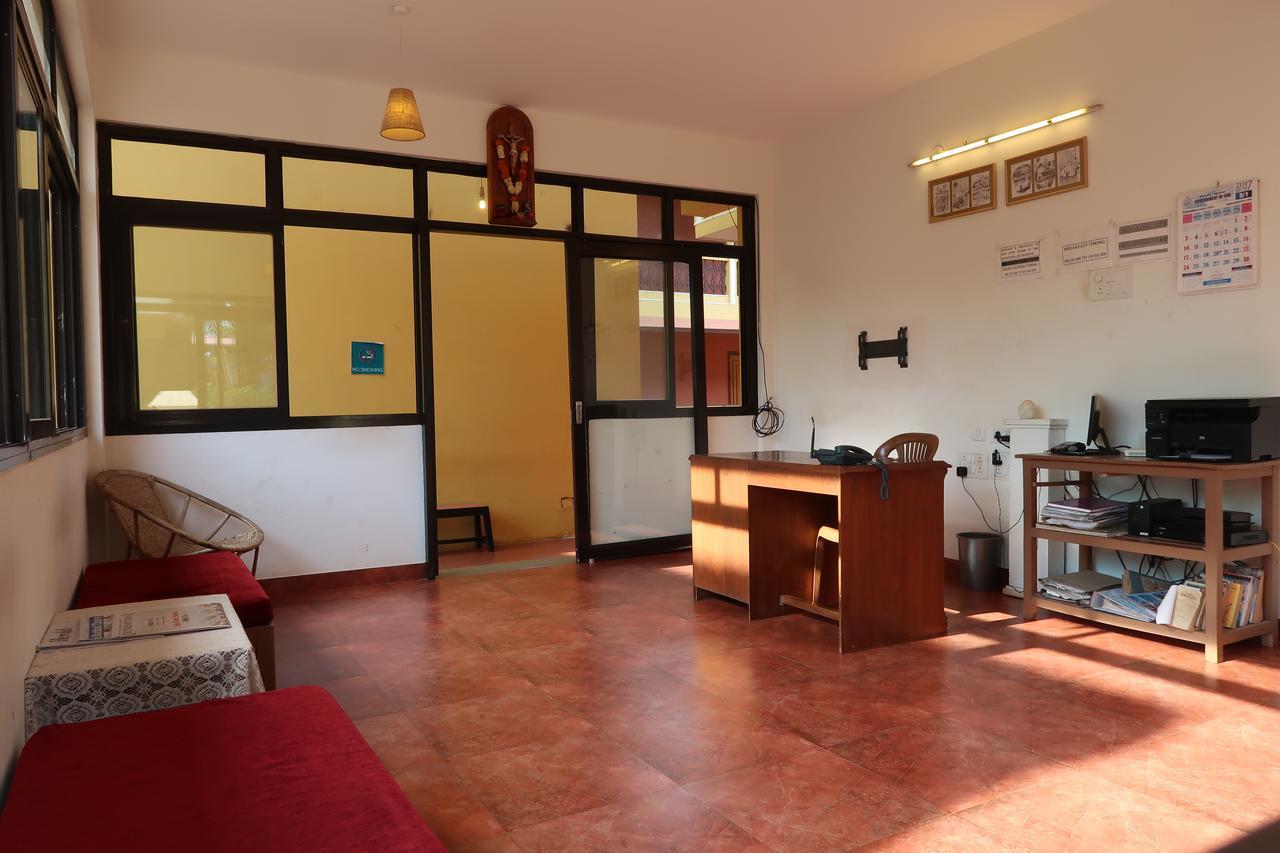 Hotel Celi Калангут Экстерьер фото
